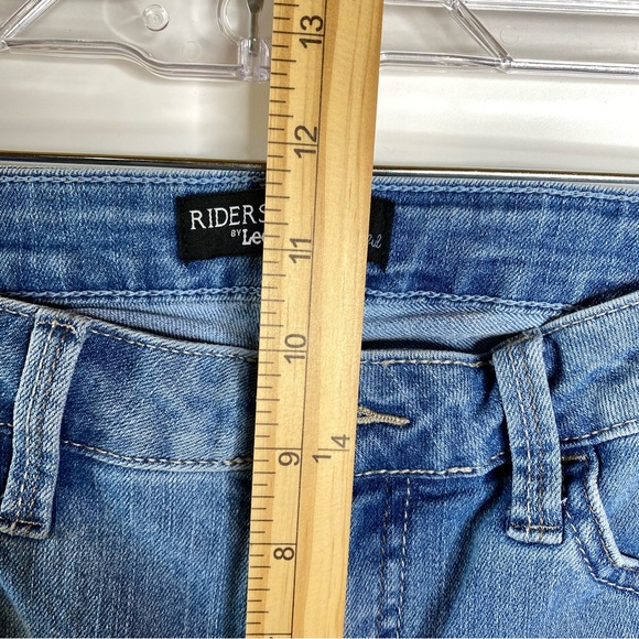 Riders by Lee Womens Capri Jeans Sz 8 Blue Medium Wash Mid-Rise Stretch Denim - Picture 7 of 10